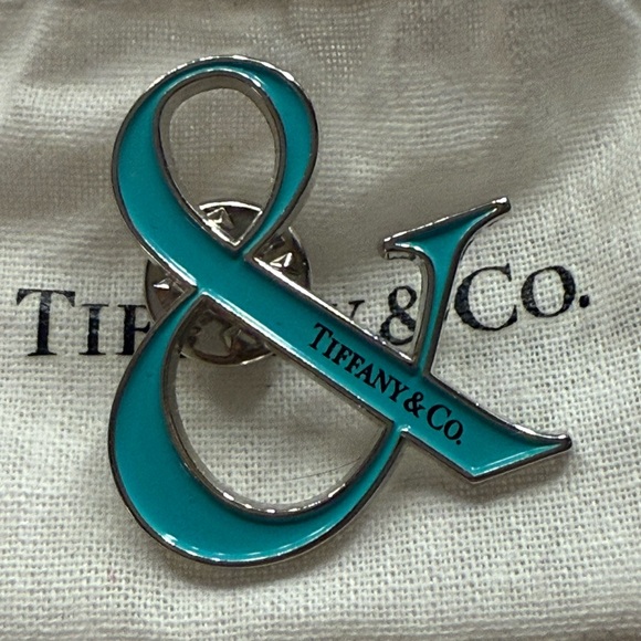 Tiffany & Co. Ampersand Pin - Picture 5 of 7